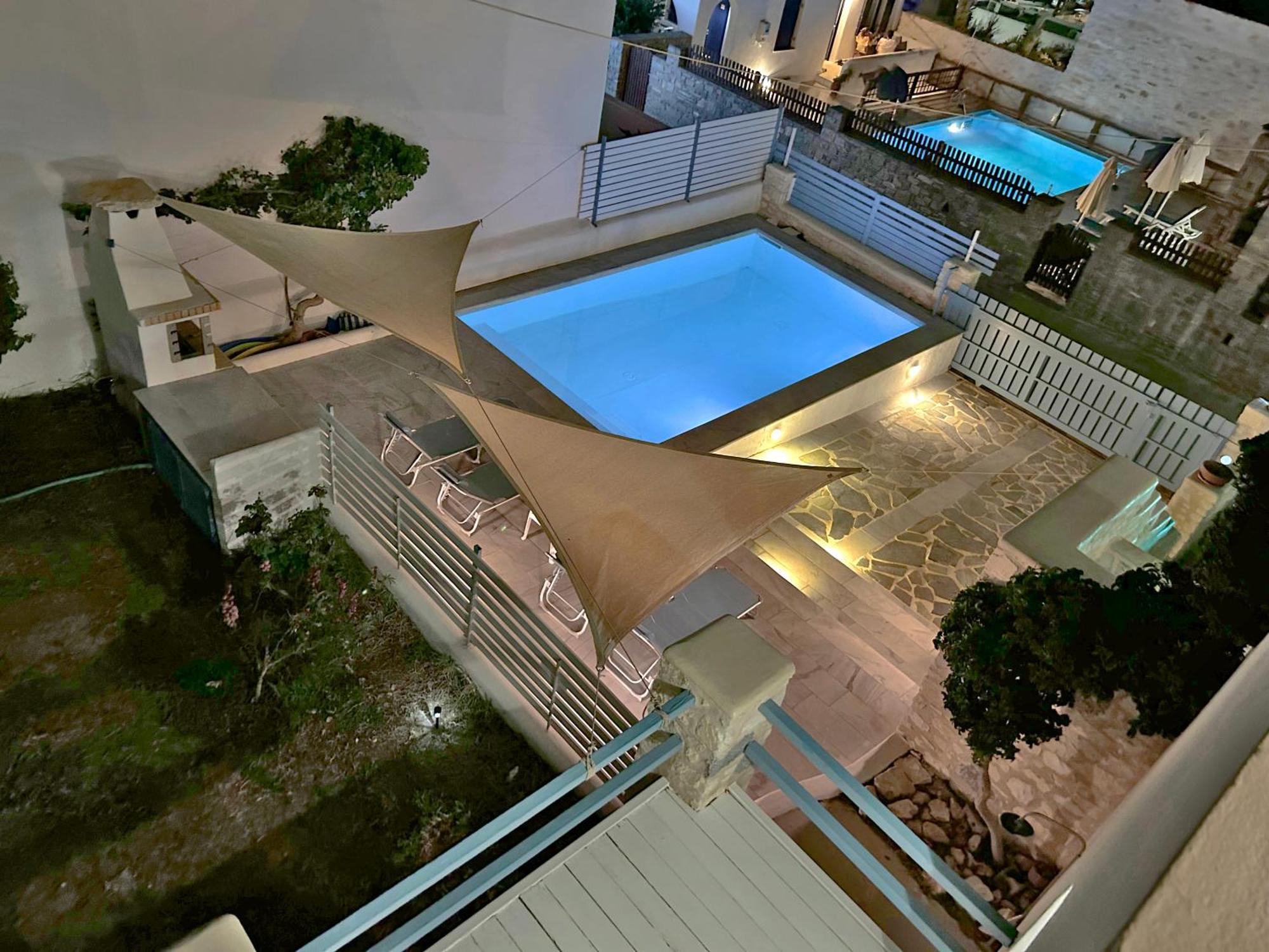 Villa Danae - Seaside Villa With Pool & Hot Tub Piso Livadi Exterior foto